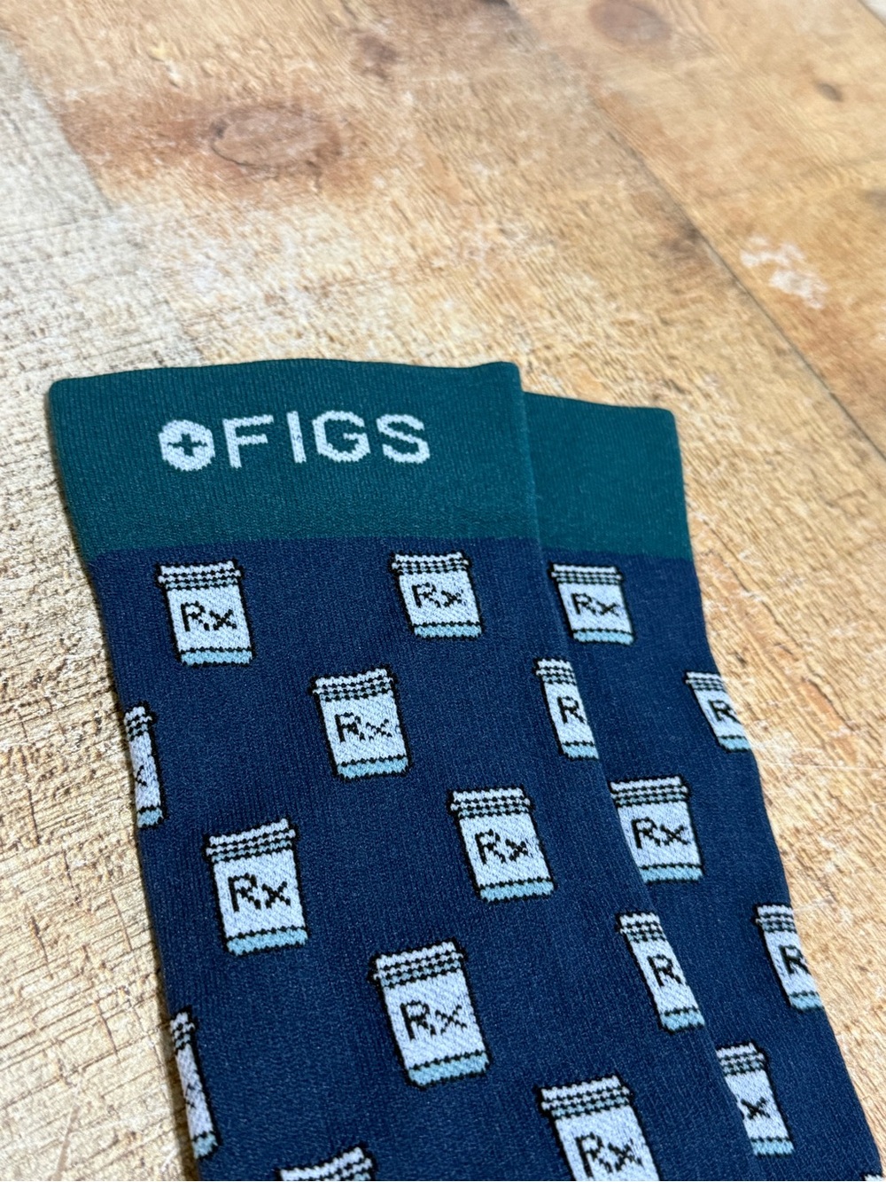 FIGS Compression Socks - Picture 6 of 7